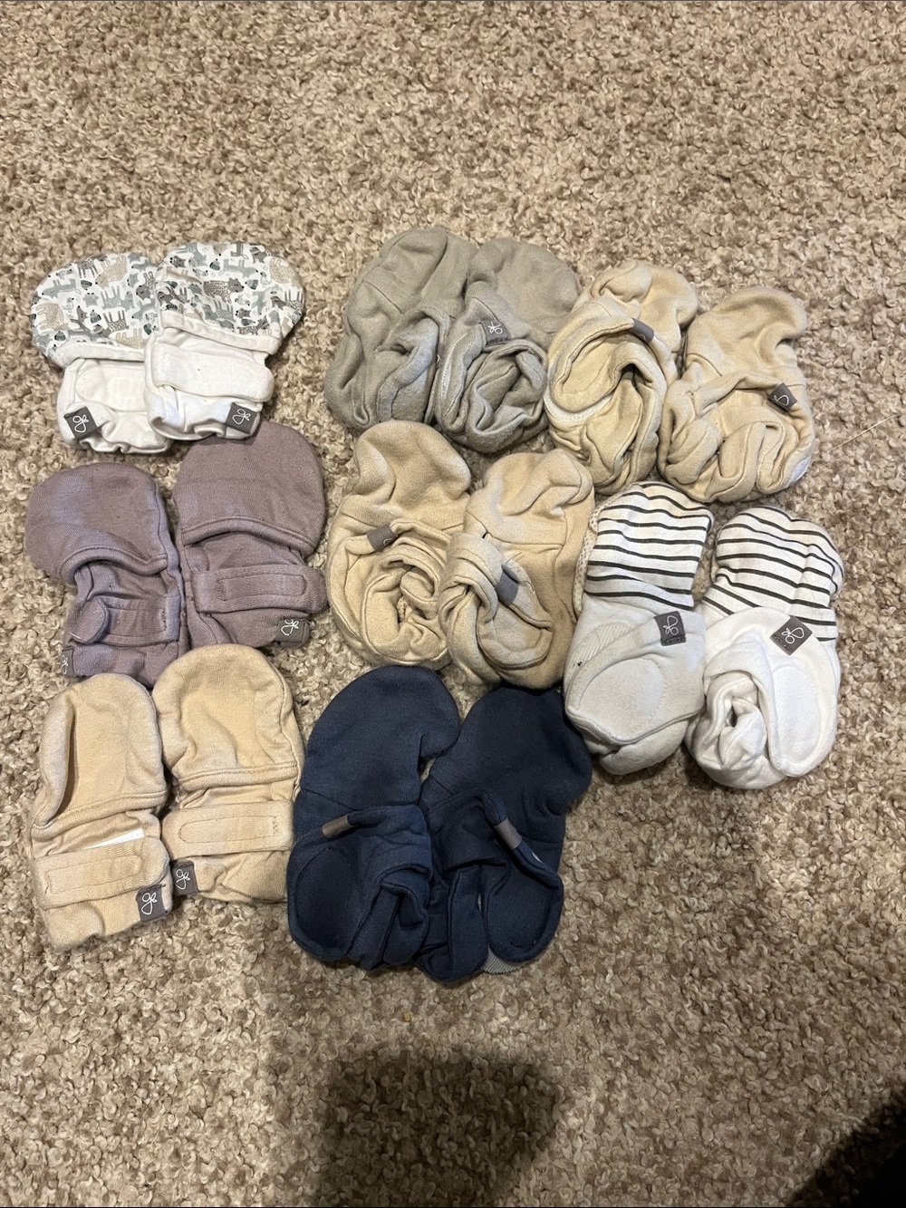 Goumi Mittens and Booties